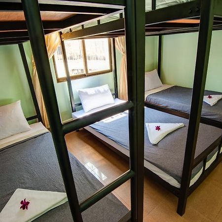 B52 Hostel Phnom Penh Extérieur photo