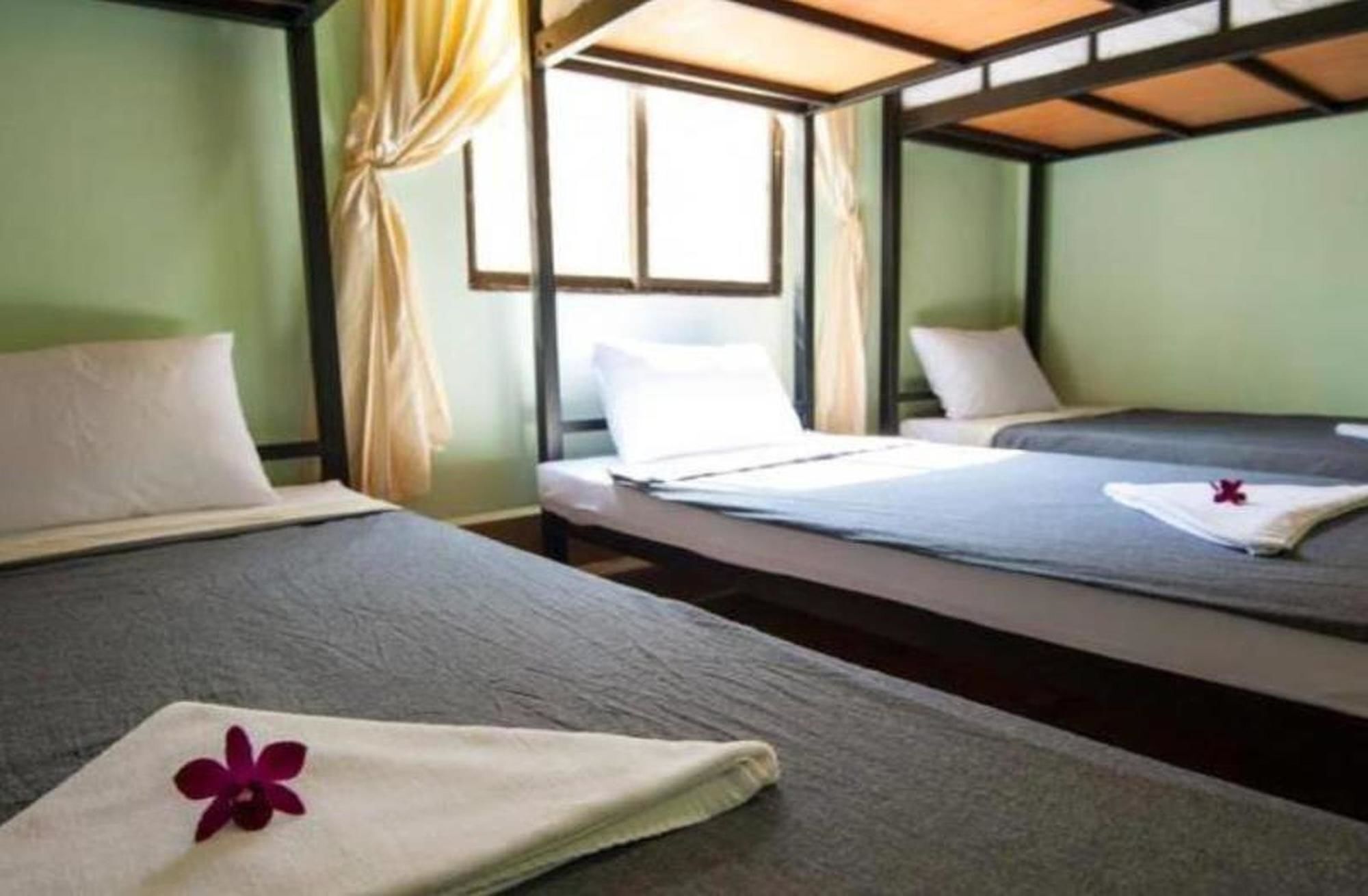 B52 Hostel Phnom Penh Extérieur photo